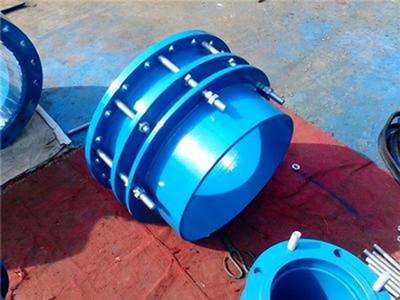 監利縣排水管伸縮器的應用與價格解析——以鞏義坤圣管道與無縫鋼管為例